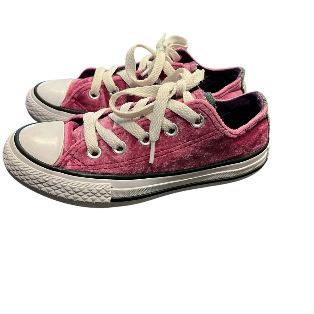 Youth Converse All‎ Star Lace Up Sneaker Velvet Kids Size 11 Pink